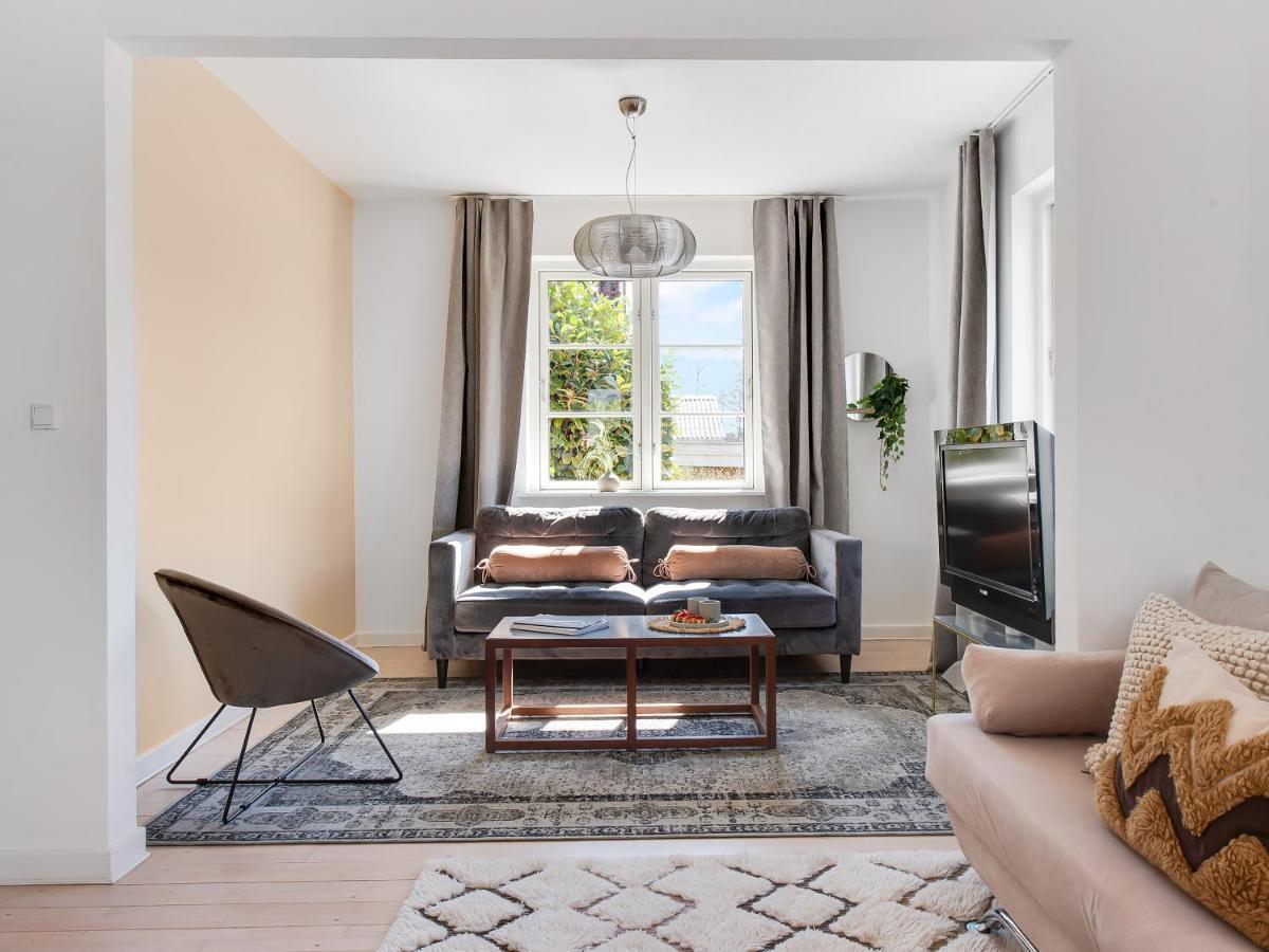 Sanders Charm - Endearing Two-Bedroom Apartment With Shared Garden コペンハーゲン エクステリア 写真